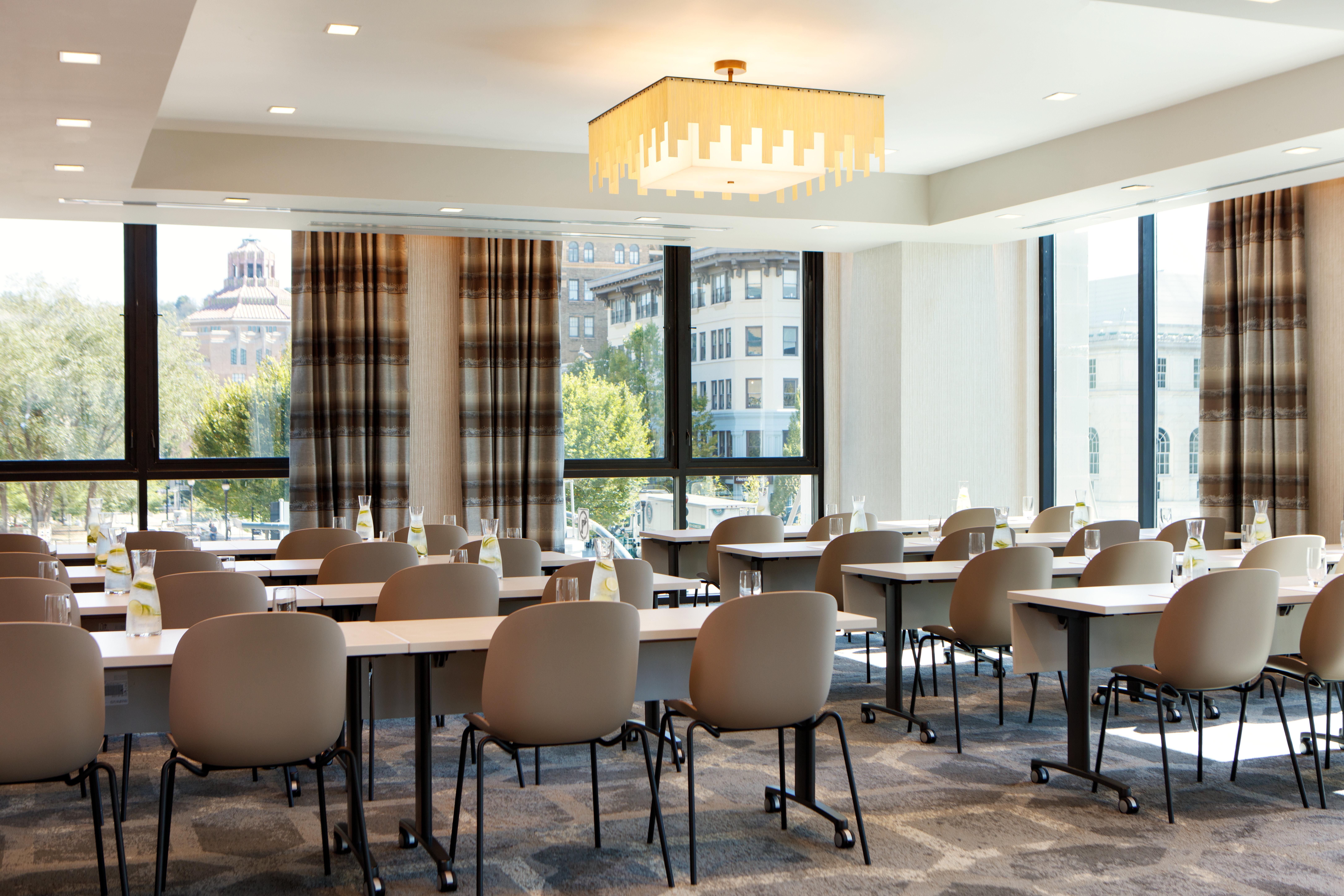 Kimpton Hotel Arras By Ihg Ашвил Екстериор снимка